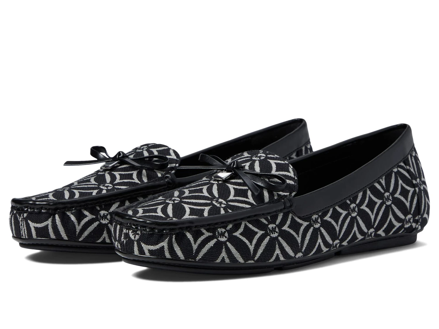 MICHAEL Michael Kors Juliette Moc 3 MICHAEL Michael Kors Juliette Moc