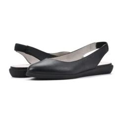 Cliffs By White Mountain Memory